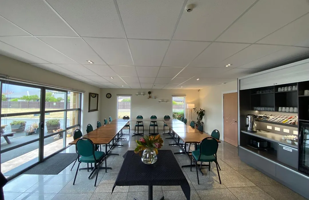 Saxton Lodge-1