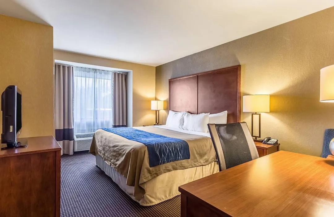 Comfort Inn Tupelo Central-1
