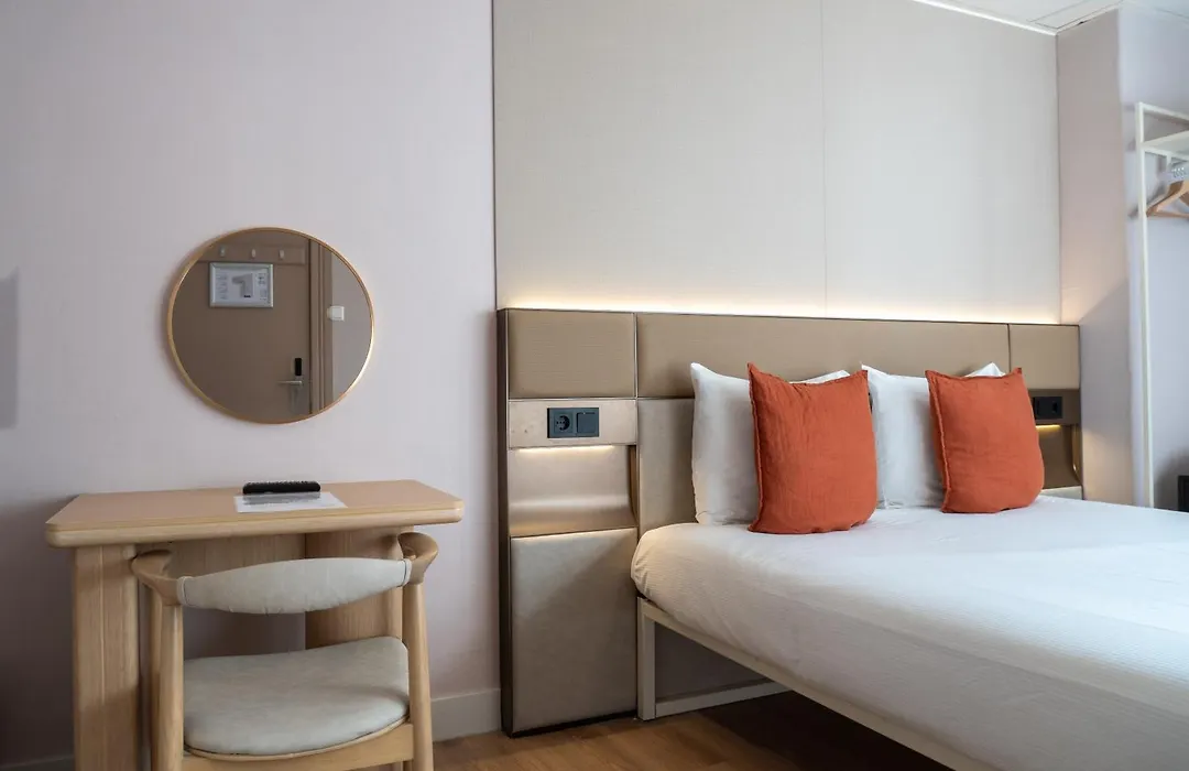 Cs Hotel-1