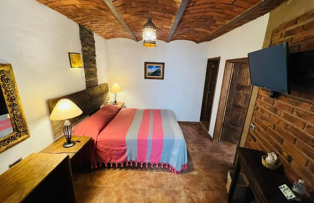 Hotel Mi Pueblito Tapalpa-1
