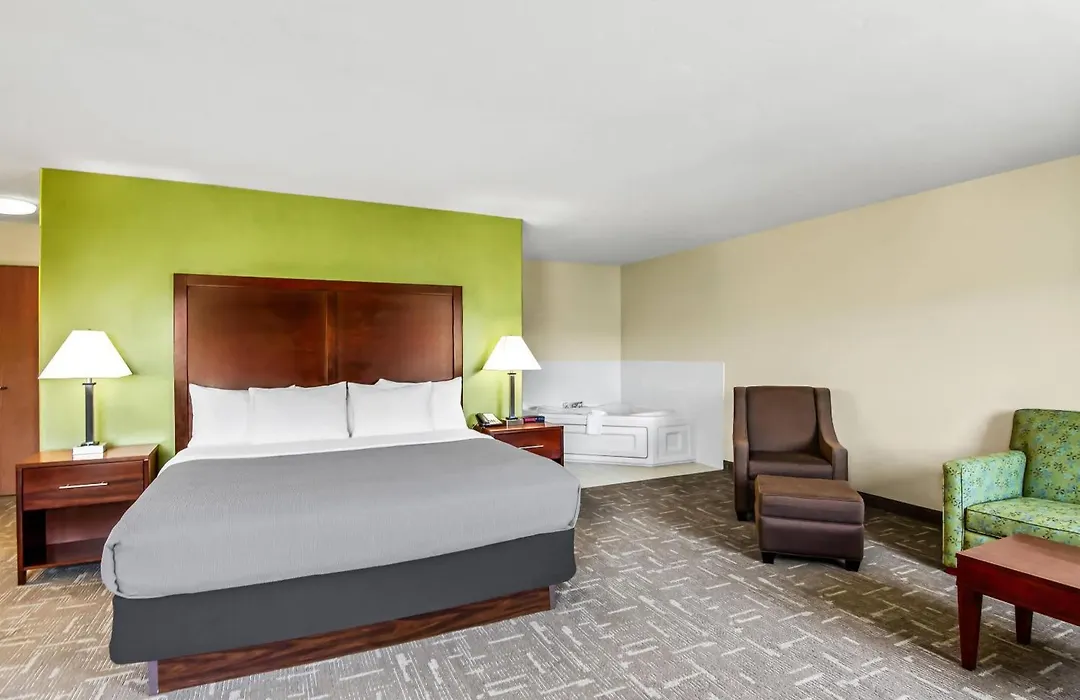 Quality Inn & Suites Vail Valley-1
