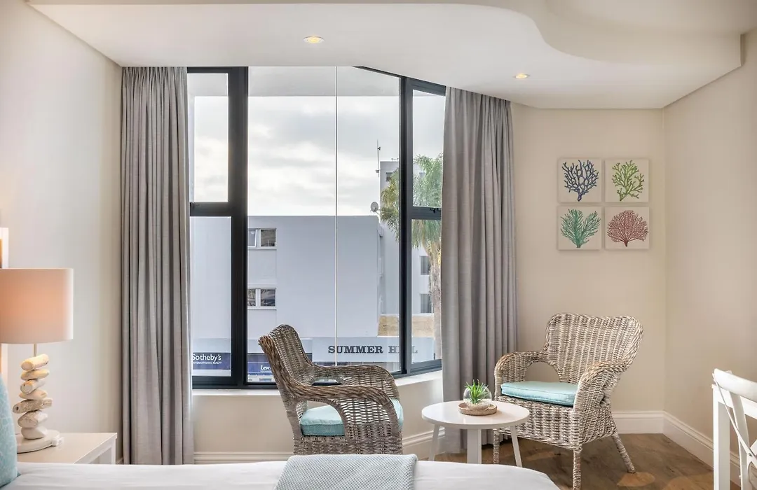 Bayview Hotel-1