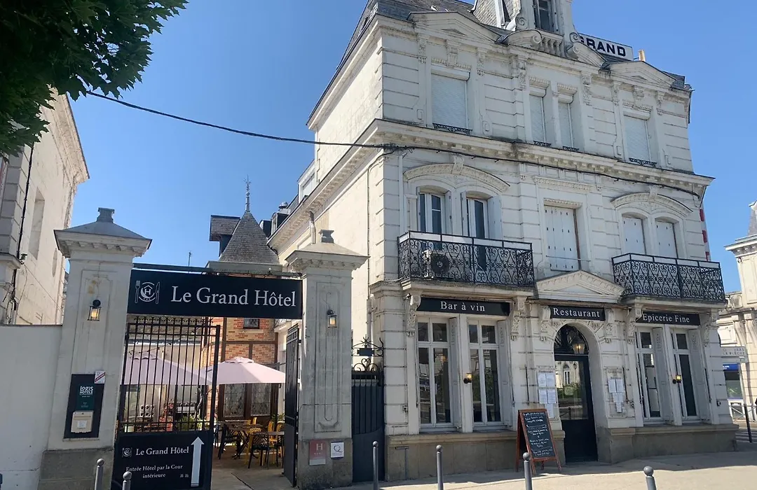 Logis Le Grand Hotel-1
