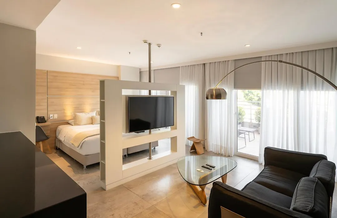 The Hub Urban Hotel-1