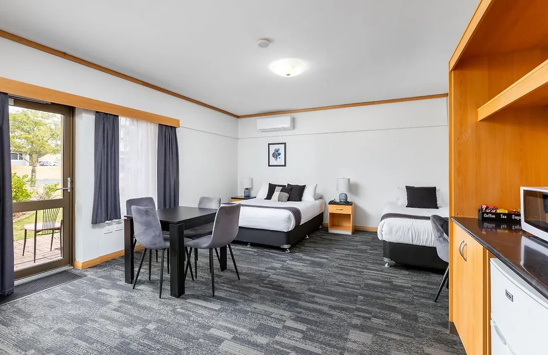 Banksia Motel-1