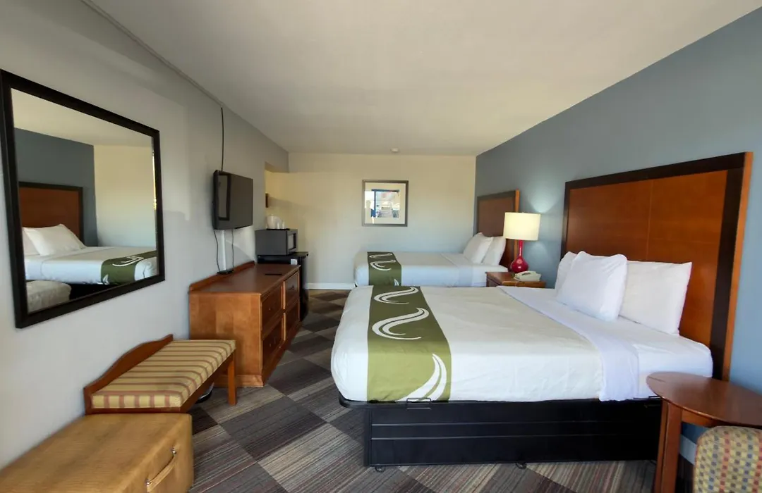 Regency Inn-1