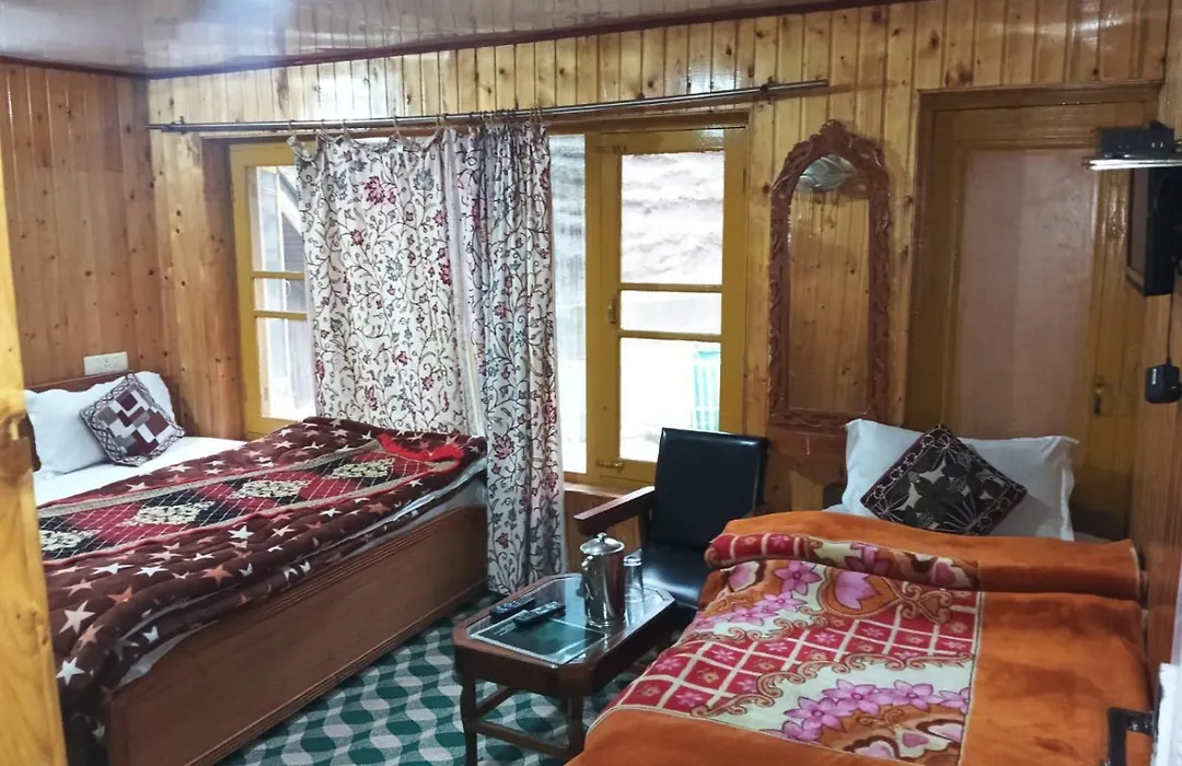 Hotel Bright Palace-1