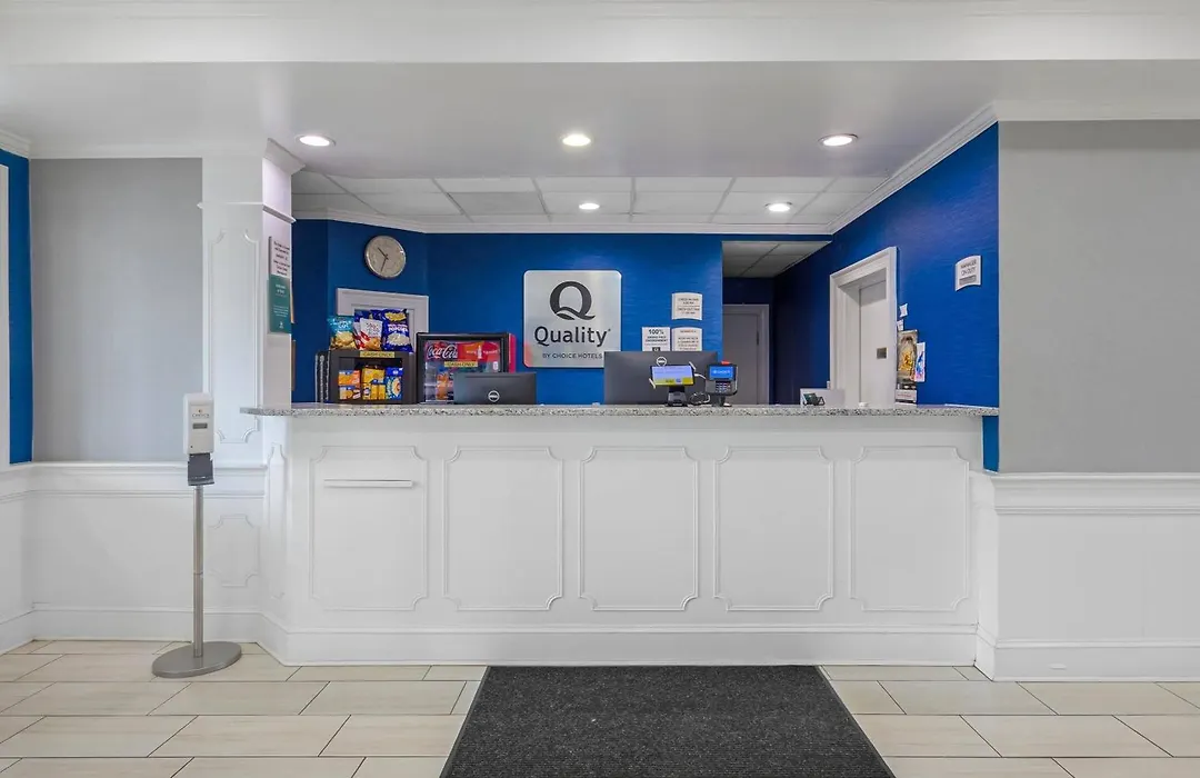 Quality Inn & Suites Edgefield-1