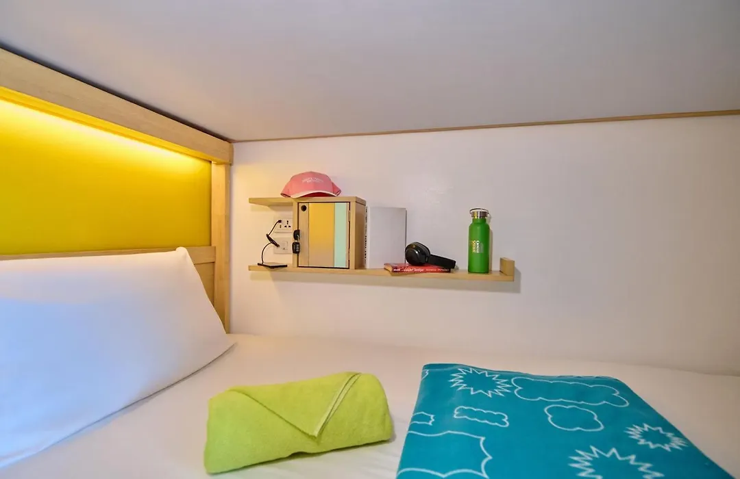Lub D Koh Samui Chaweng Beach - Beachfront & Vibrant Social Vibe-1
