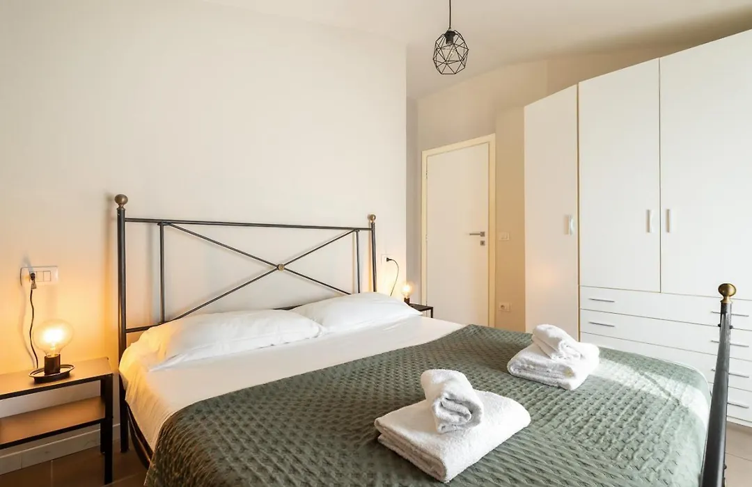 Desenzano Uptown Suites By Wonderful Italy-1