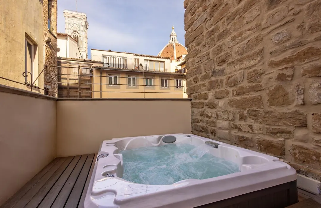 Donati Luxury Tower Suites-1