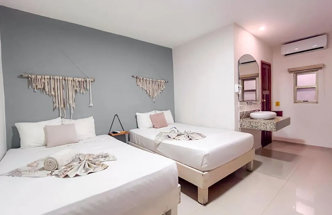 Ahava Hotel-1