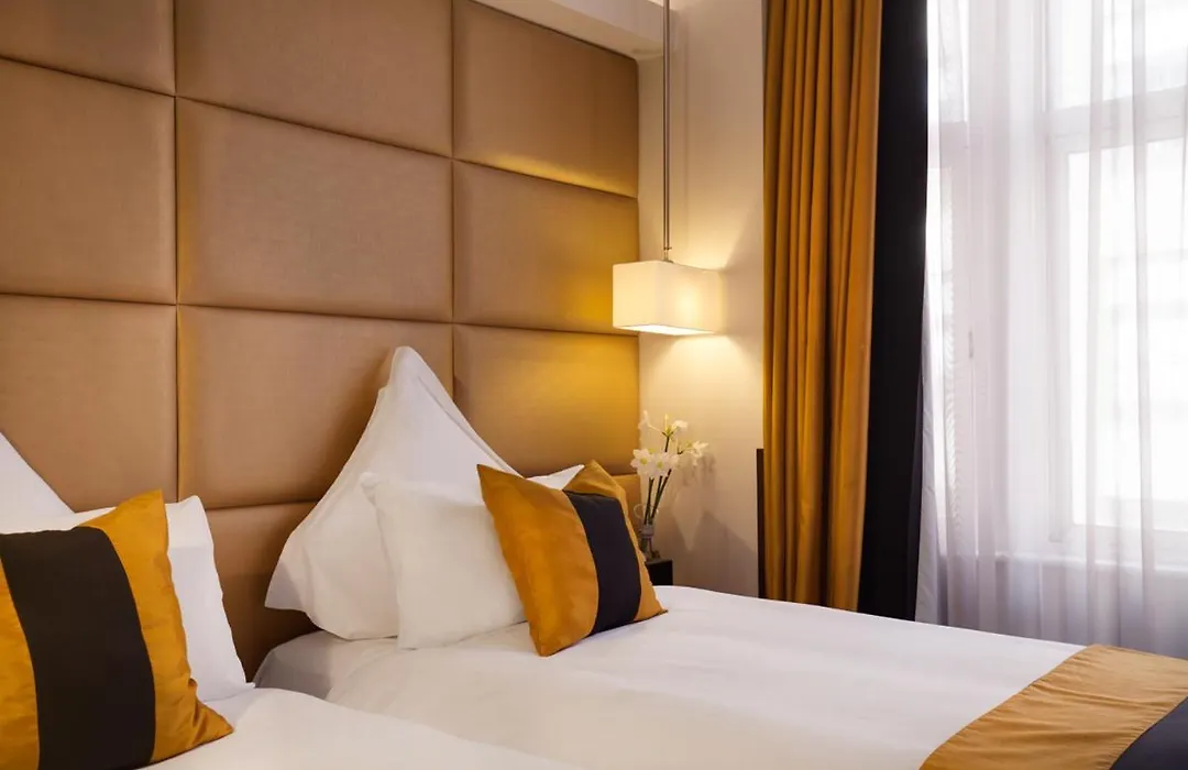 Montcalm Piccadilly Townhouse, London West End-1
