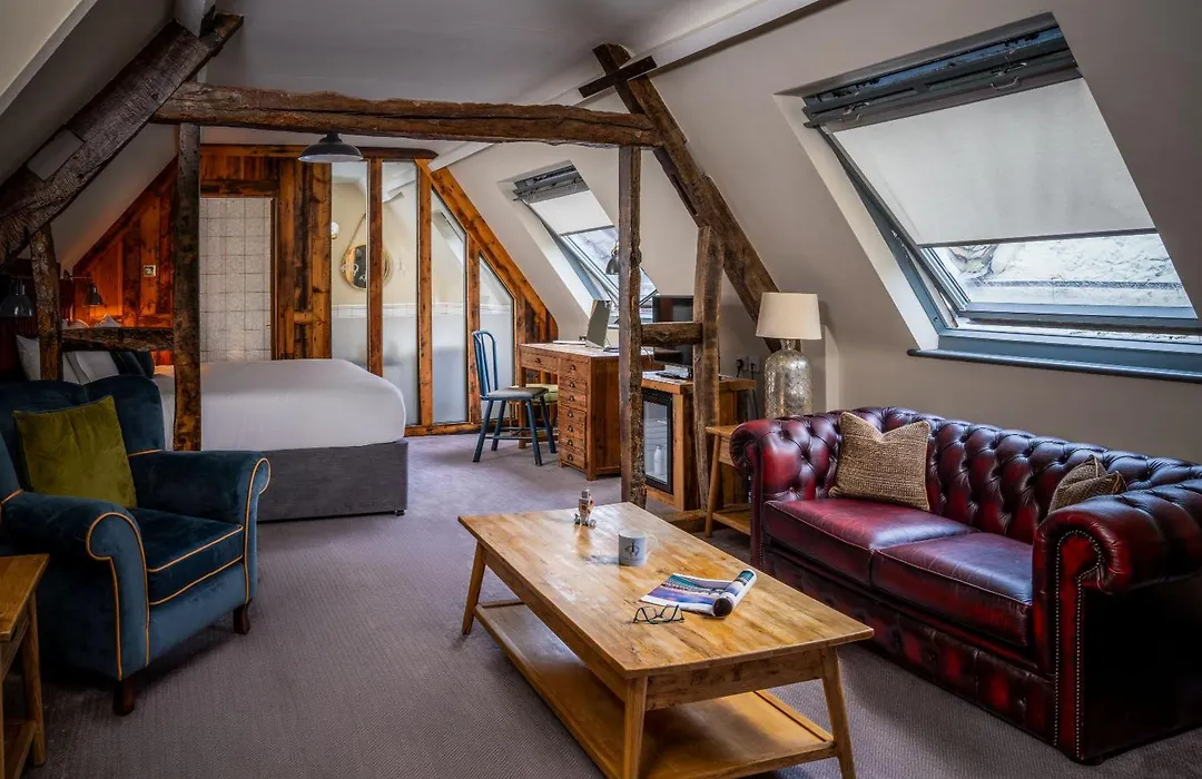 The Fleece At Cirencester-1