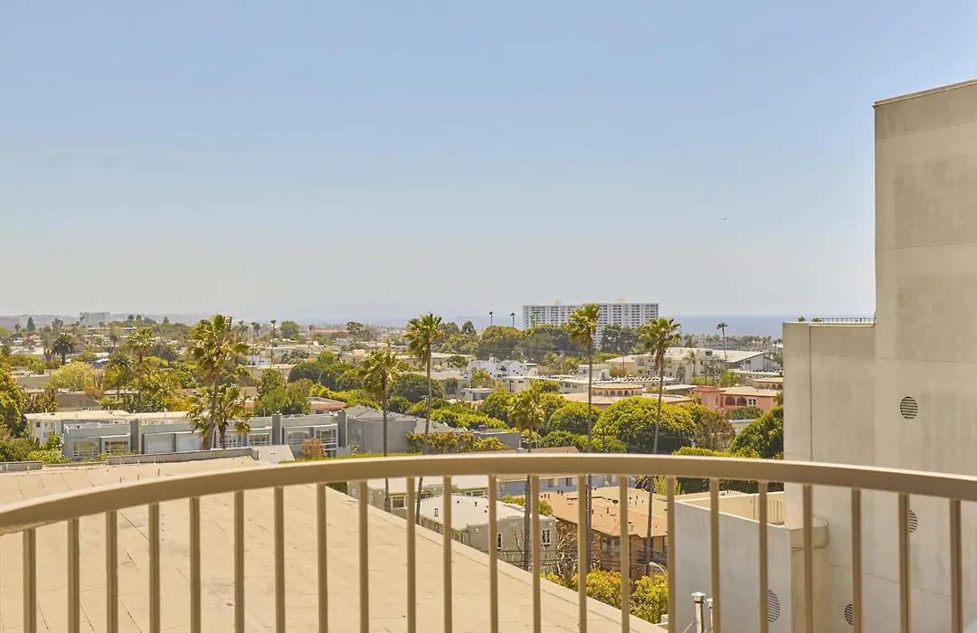 Hyatt Centric Delfina Santa Monica-1