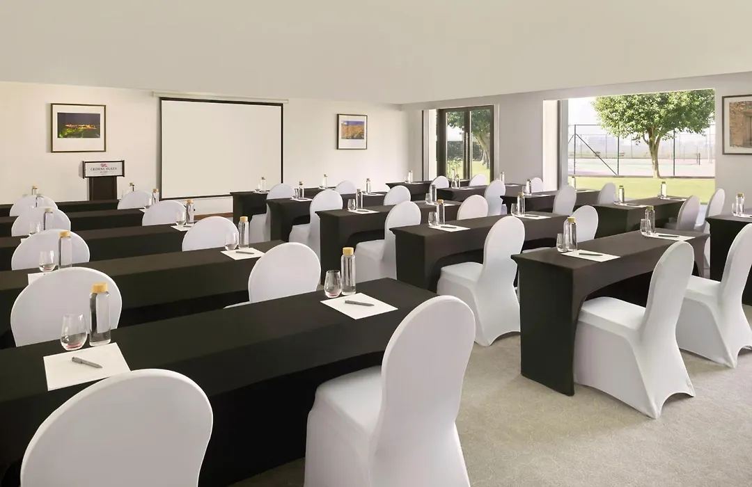 Crowne Plaza Muscat By Ihg-1