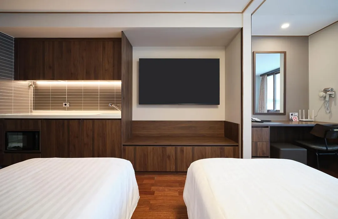 Western Coop Hotel & Residence Dongdaemun-1