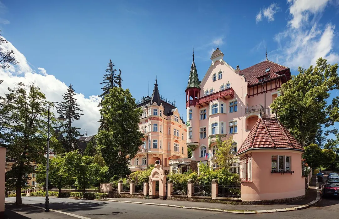 Villa Smetana Spa & Wellness Resort-1