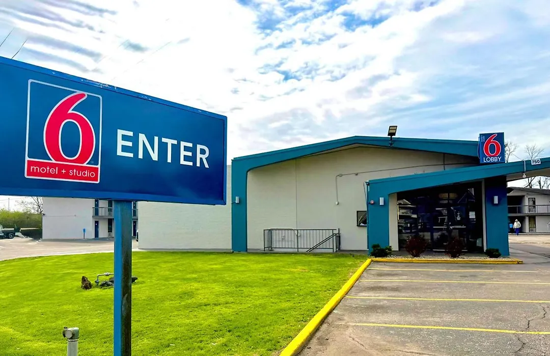 Motel 6-Kerrville, Tx-1