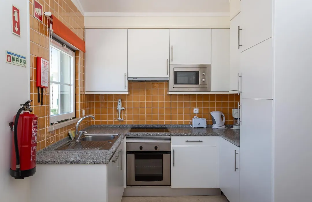 Glenridge By Albufeira Rental-1