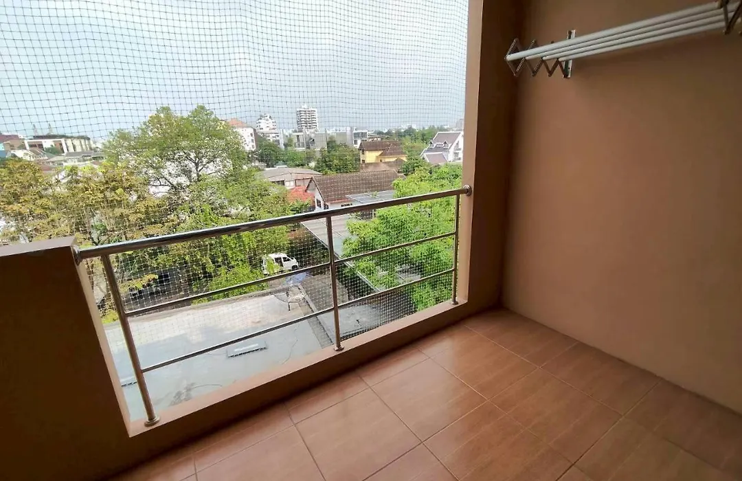 Greenview Ekkamai10 Suite-1
