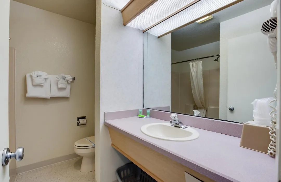 Surfside Resort-1