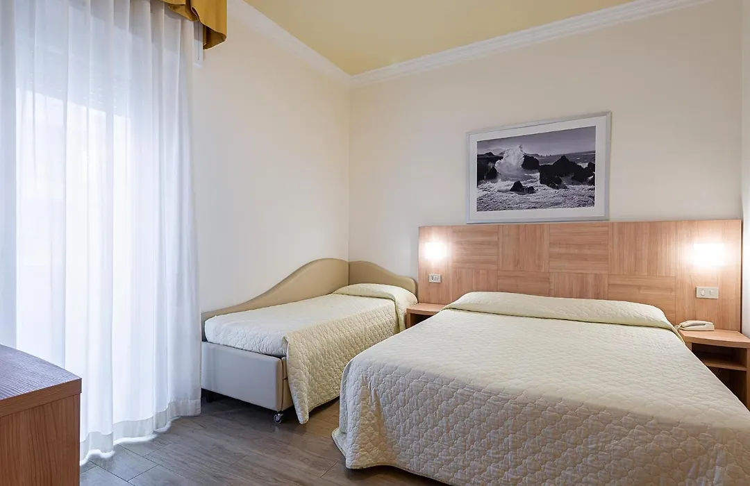 Hotel Corinna-1