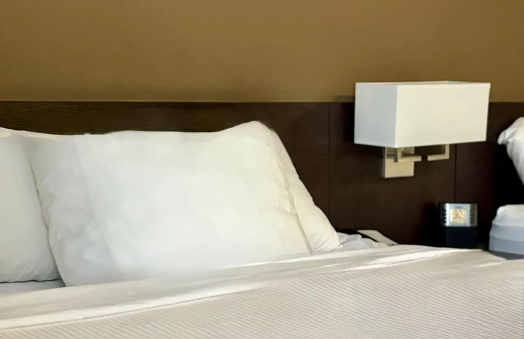 Microtel Inn & Suites By Wyndham Whitecourt-1