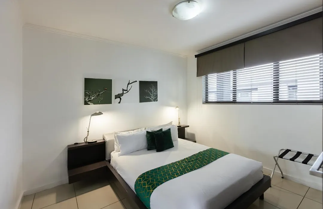 The Nicol Hotel And Apartments-1