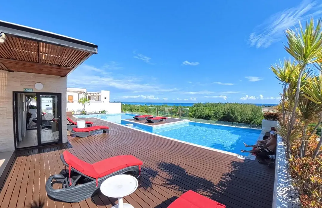 Grand Fifty Suites-1