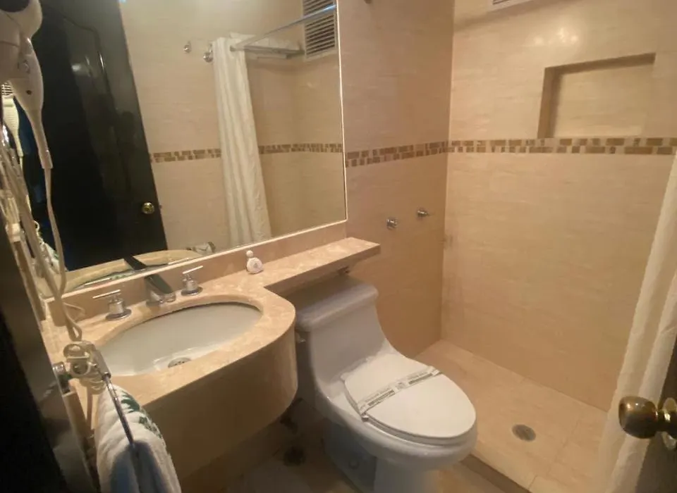 Hotel Real Rex-1