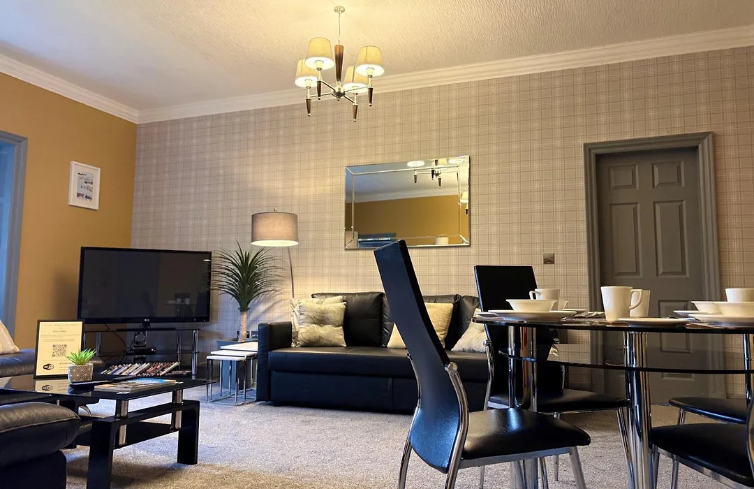 Rossal House Apartments-1