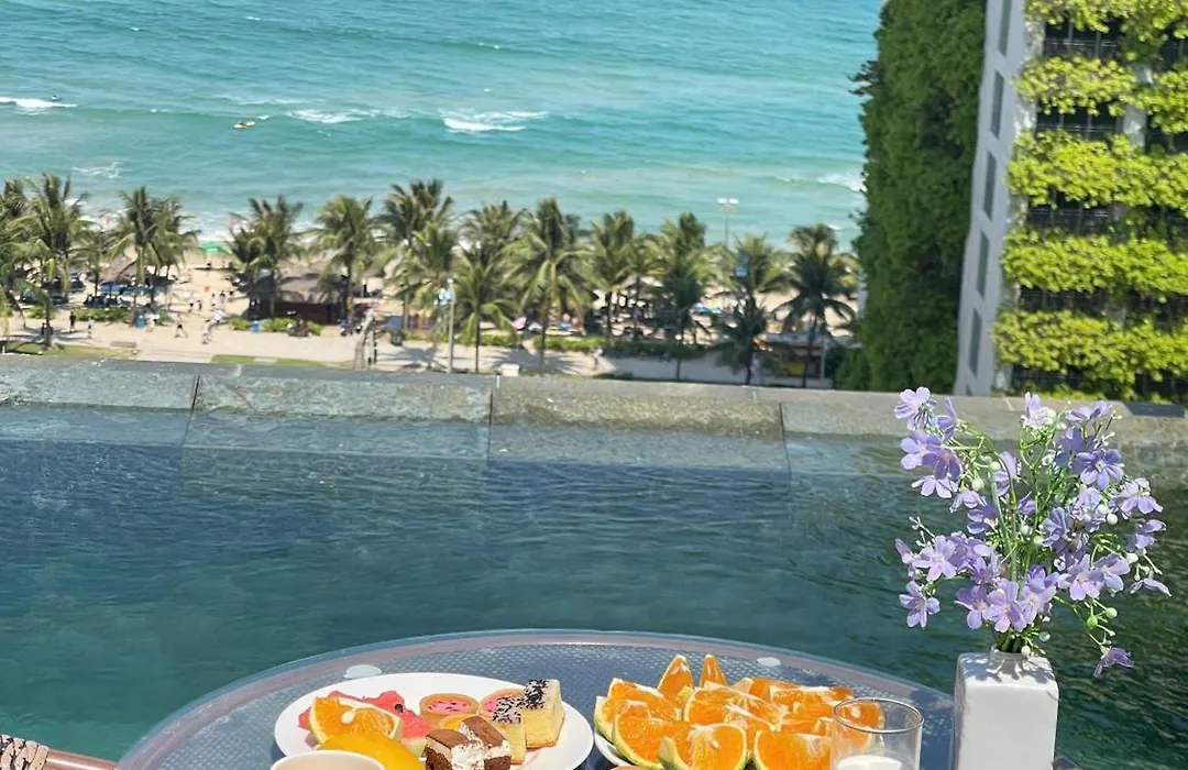 Santa Luxury Hotel Da Nang - Complimentary Afternoon Tea-1