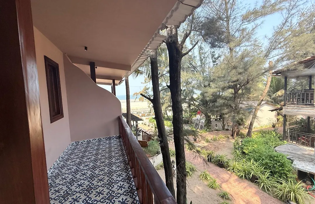 The Riverside-1