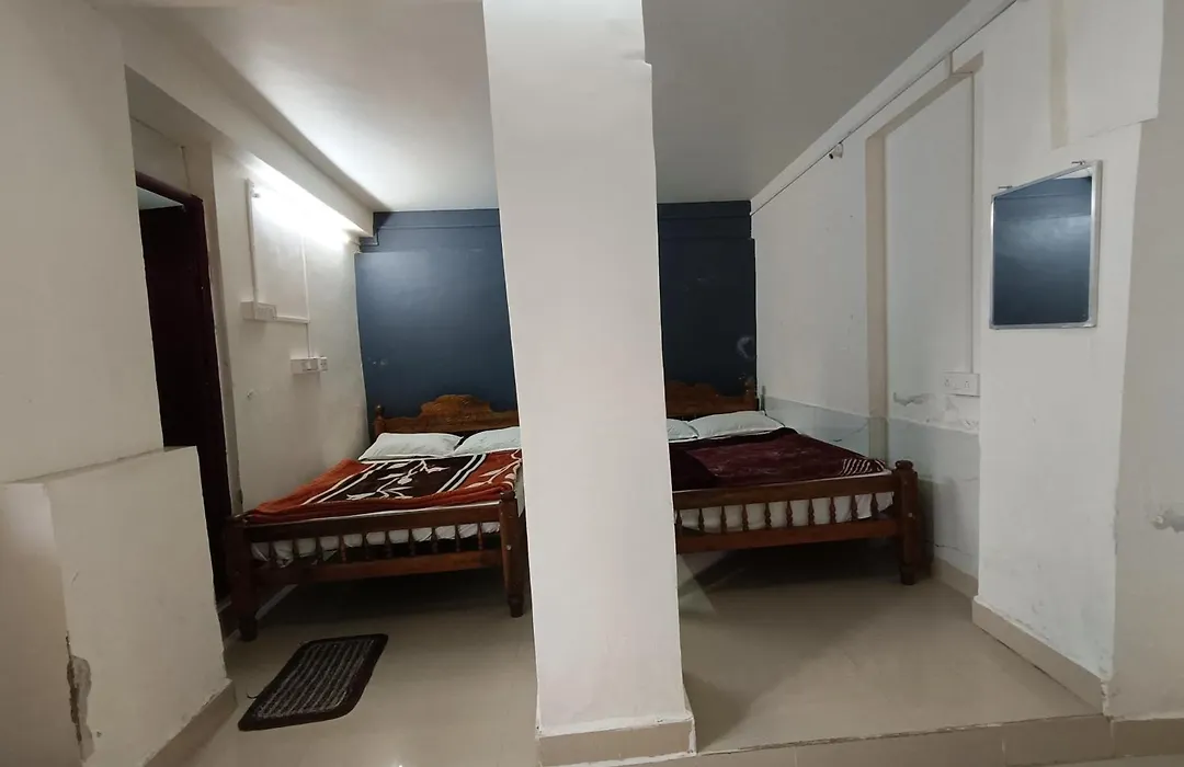 Queens Cottage - Individual Cottage-1
