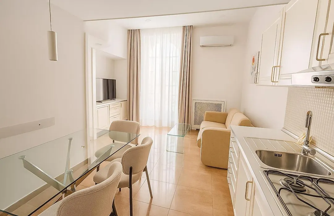Sanfelice 33 Luxury Suites-1