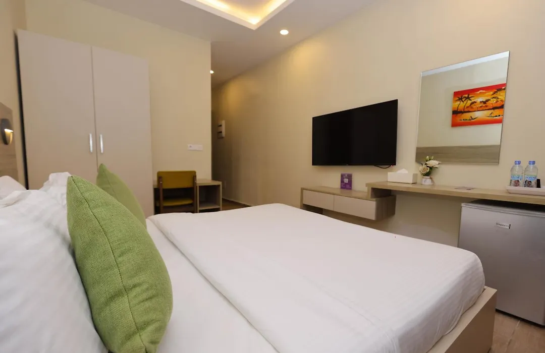 Silver Moon Hotel-1