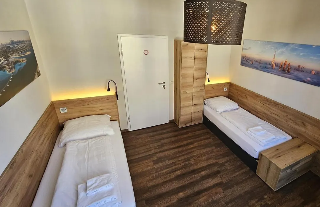 Hotel Friedensbruecke-1