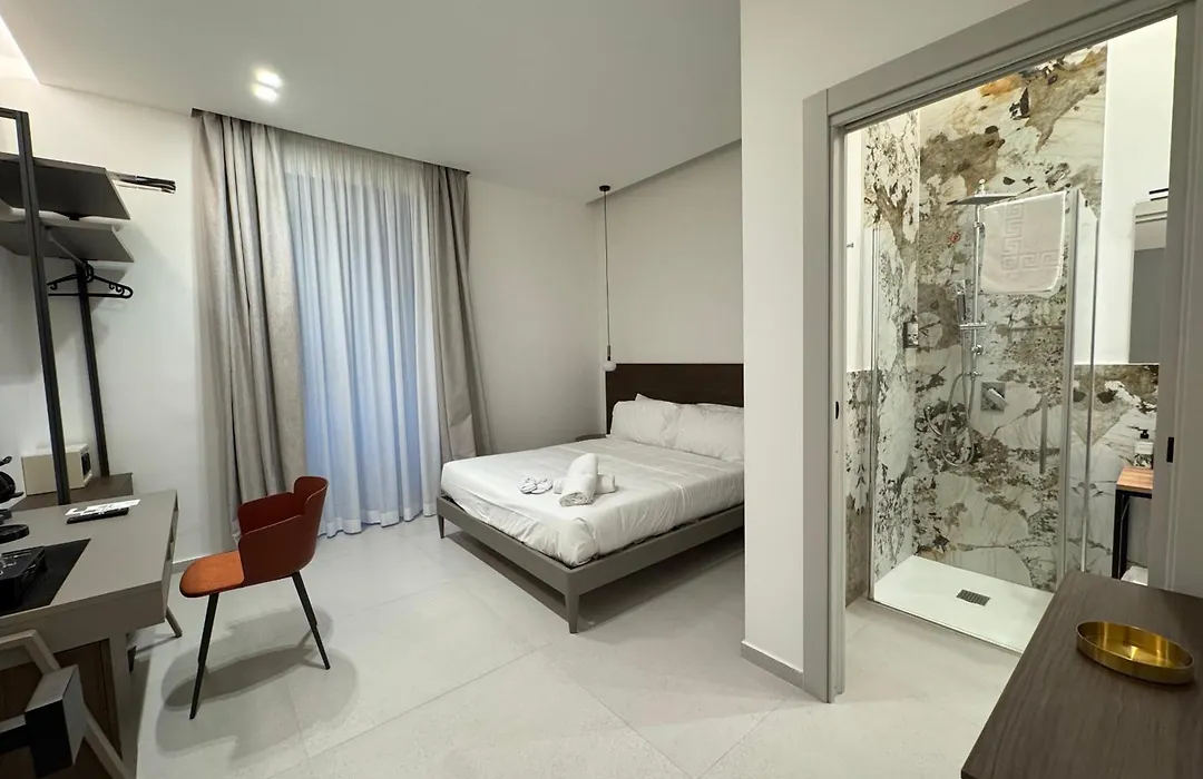 Hart Boutique Rooms-1
