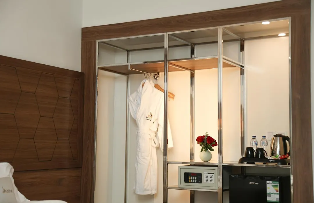 Diwan Rose Hotel-1