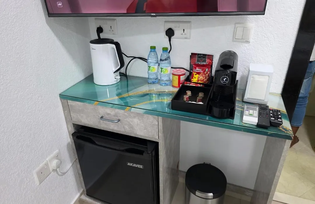 Tour Inn-1
