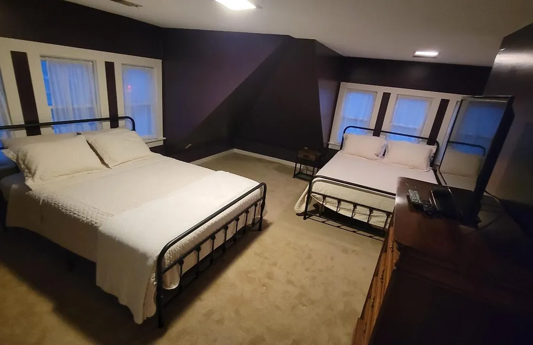The Weis Mansion Bed And Breakfast-1
