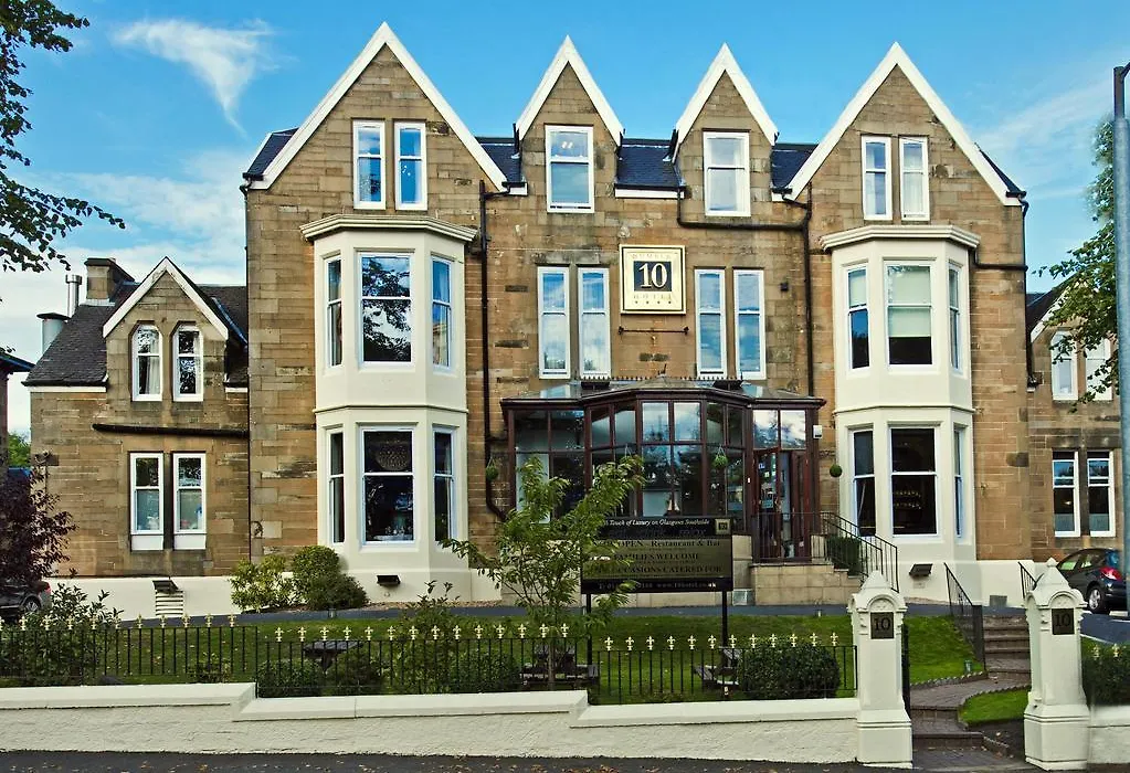 Number 10 Hotel-1