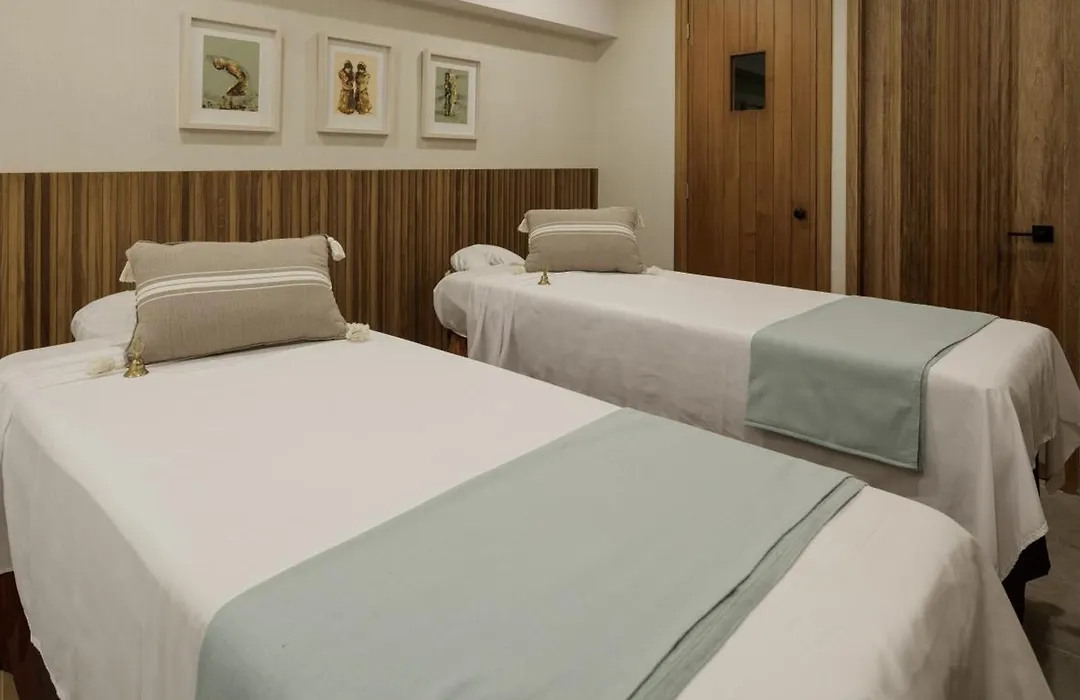 Origen 438 Luxury Boutique Hotel-1