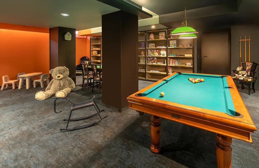 Best Western Premier Le Chapitre Hotel&Spa-1