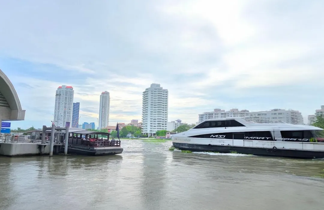 Holiday Inn Express & Suites Bangkok Central Pier By Ihg-1