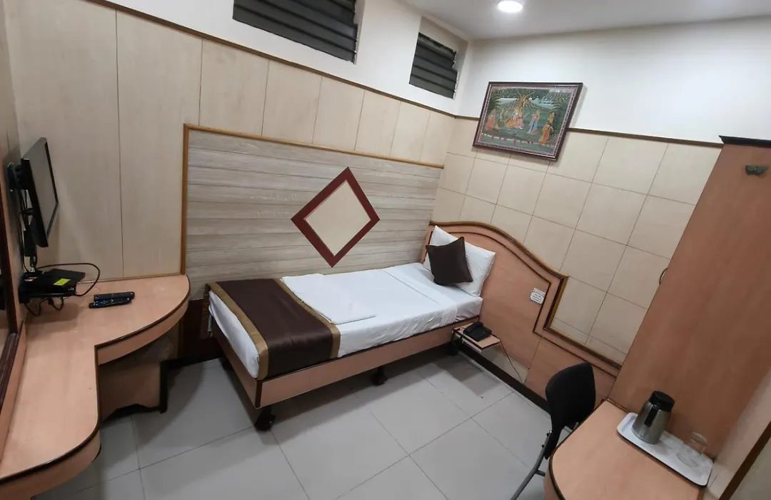 Anand Regency Majestic-1