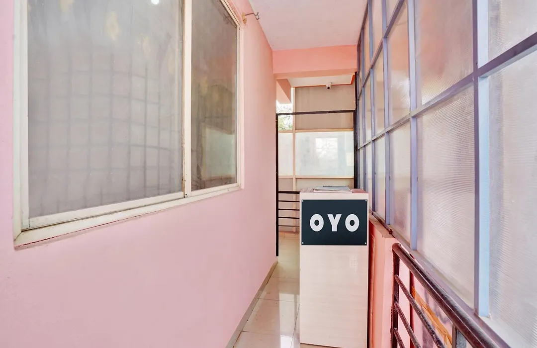 Super Hotel O Sv Lodge-1