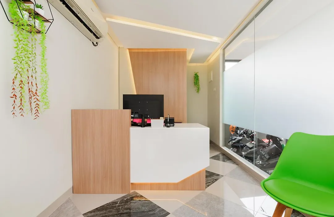 Urbanview Greenville Jakarta-1