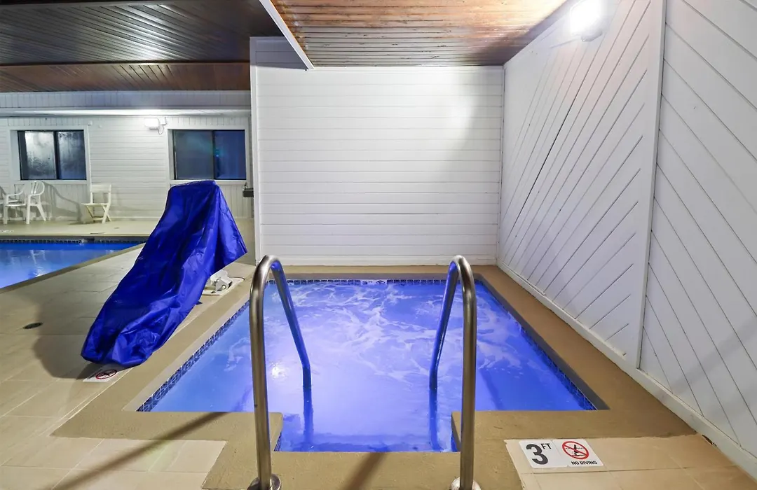 Grandstay Hotel & Suites Minocqua-1